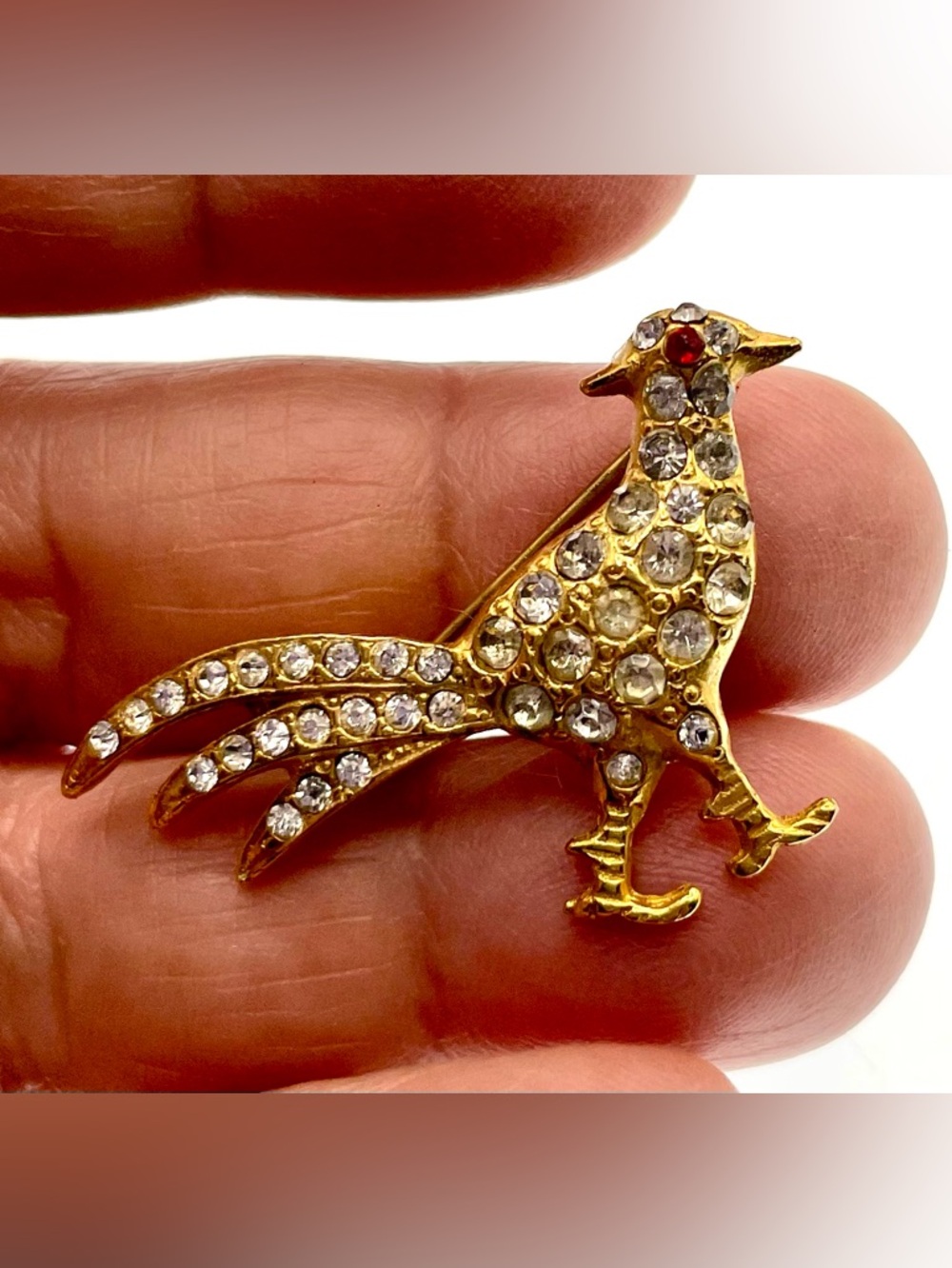 Vintage Rhinestone Bird Gold Tone Brooch Red Eye Figural Mid Century Pin - Picture 4 of 6
